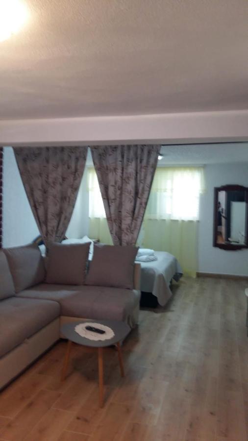 Apartmani Gojevic Vodice Ngoại thất bức ảnh