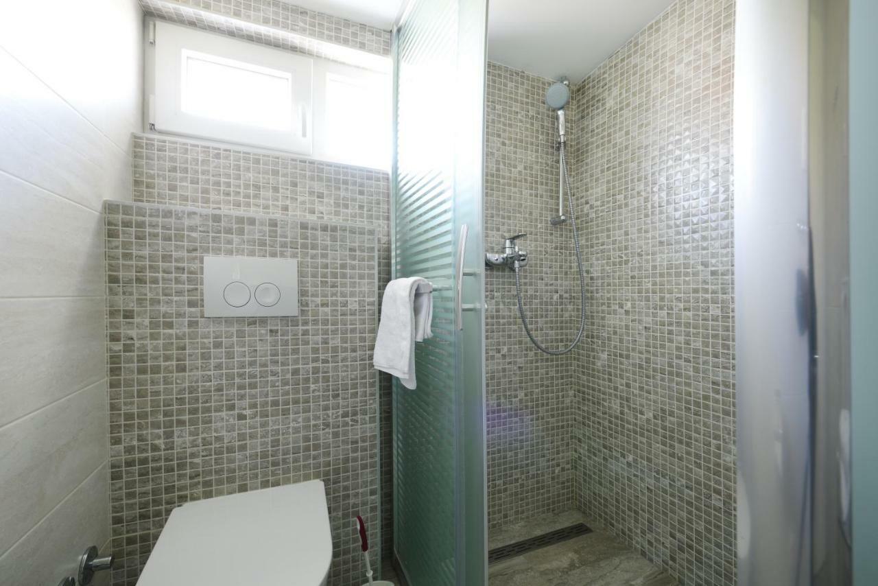 Apartmani Gojevic Vodice Ngoại thất bức ảnh
