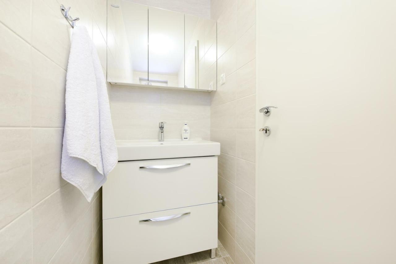 Apartmani Gojevic Vodice Ngoại thất bức ảnh