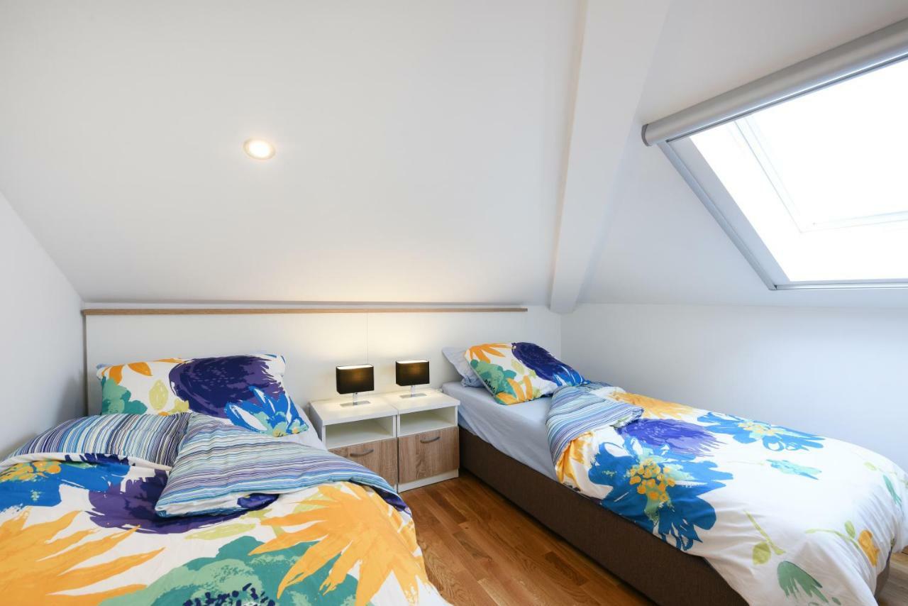 Apartmani Gojevic Vodice Ngoại thất bức ảnh
